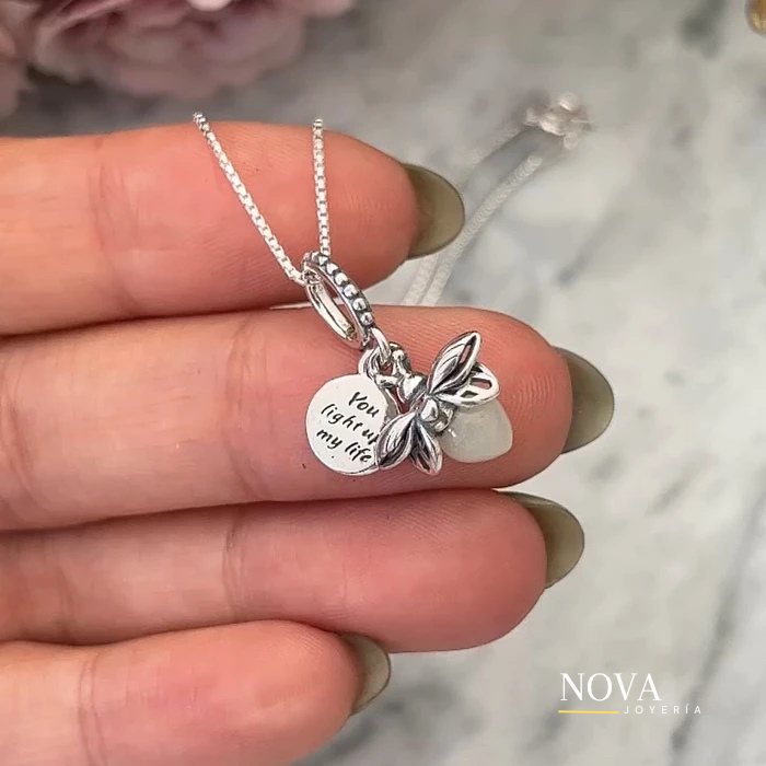 Collar Luciérnaga Evangeline