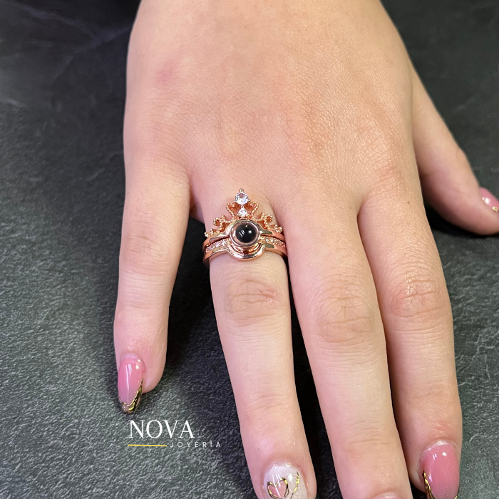 Anillo Corona Te Amo en 100 idiomas | Baño de Oro + Caja de Regalo Gratis✨